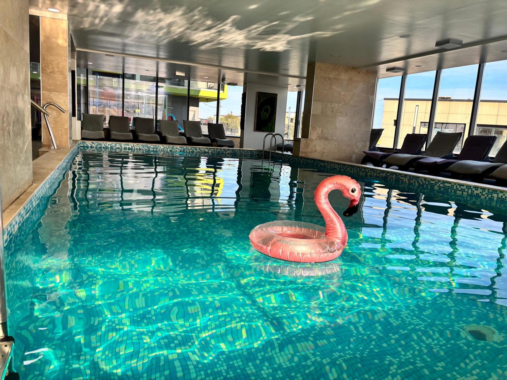 Eka Studio - Pool & Spa Beach Resort Năvodari מראה חיצוני תמונה
